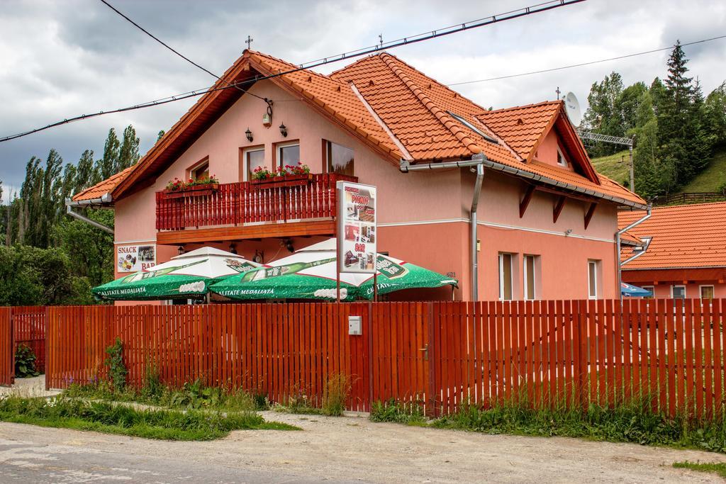 Picnic Panzio Bed & Breakfast Lunca de Sus ภายนอก รูปภาพ