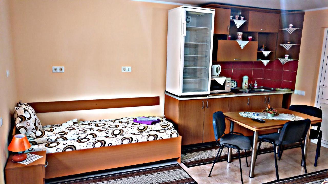 Picnic Panzio Bed & Breakfast Lunca de Sus ภายนอก รูปภาพ